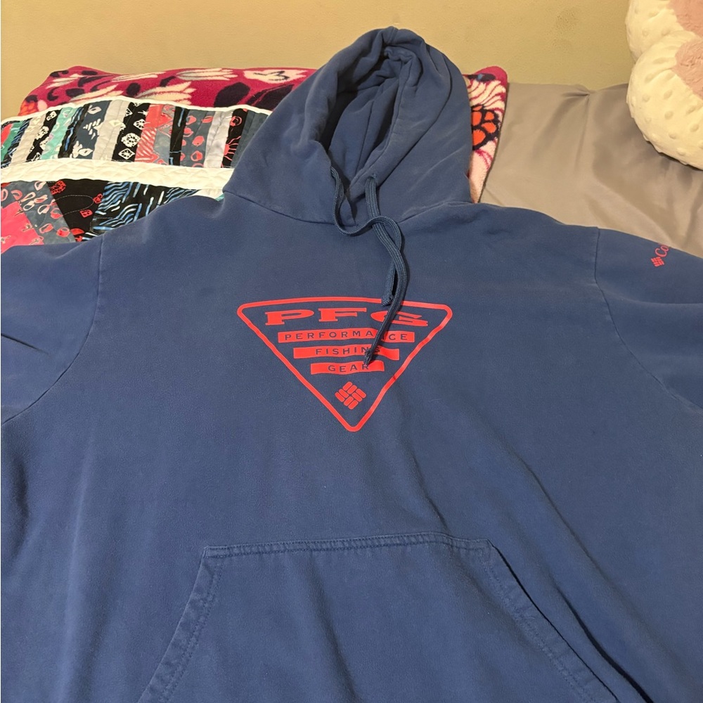 Columbia PFG hoodie